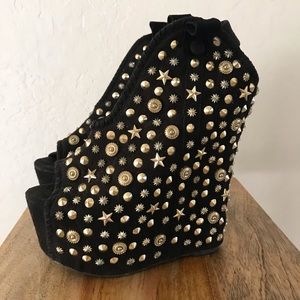 Jeffrey Campbell Kelsey